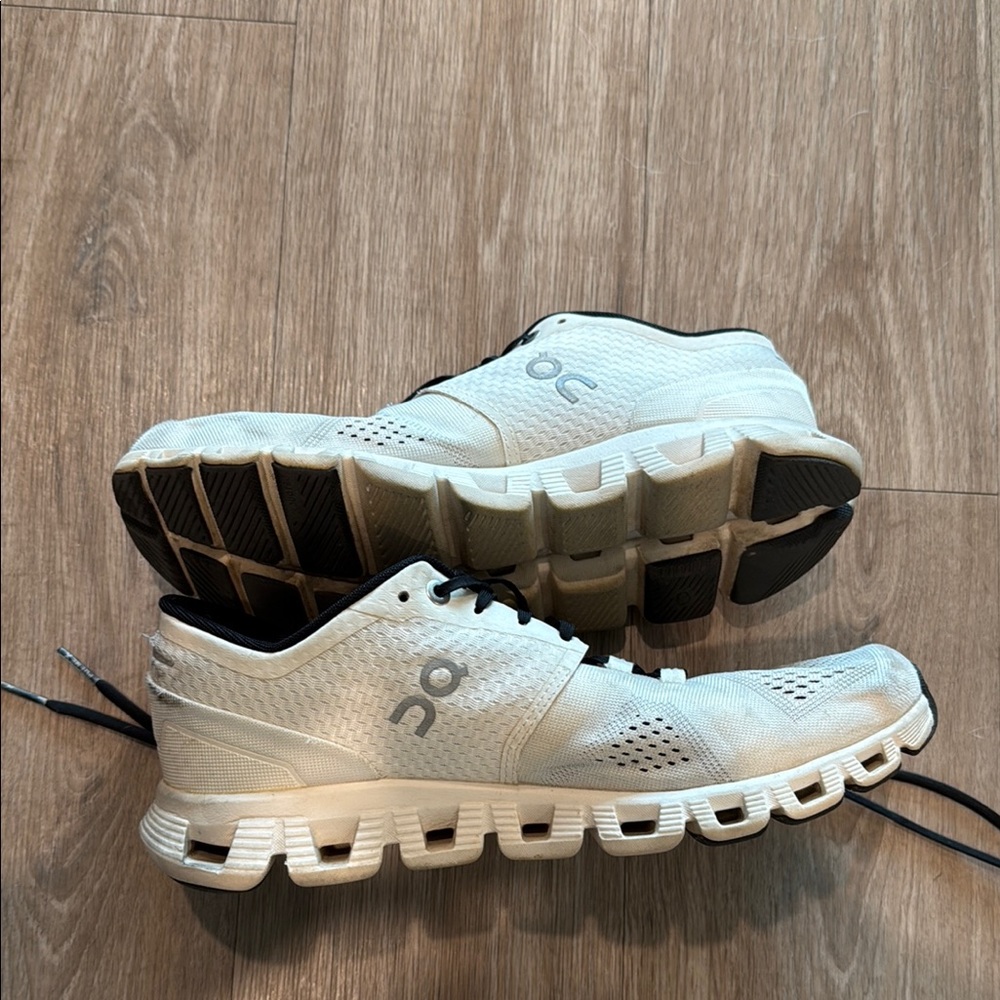 On Cloud Sneakers